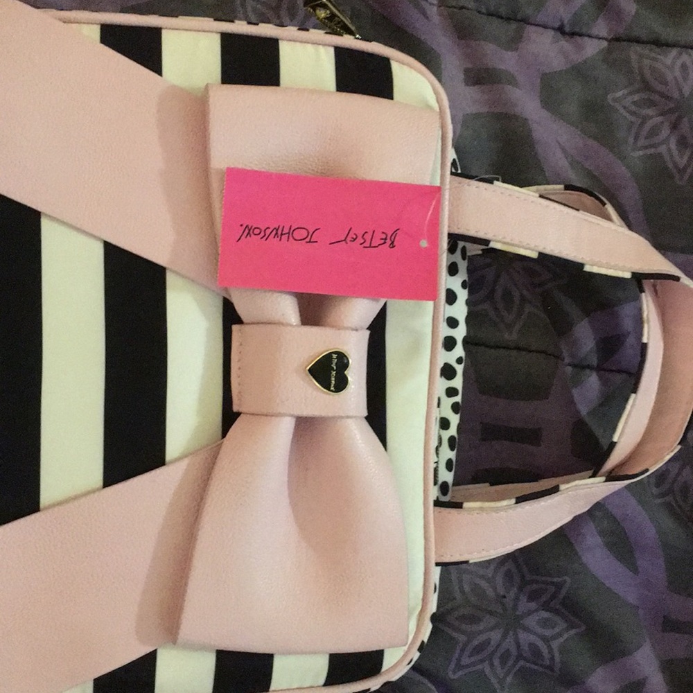 Betsey Johnson Cosmetic bag